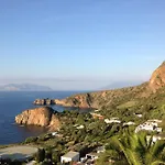 Casa Dei Cento Scalini Panarea