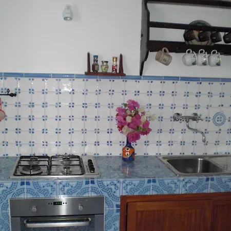 Casa Dei Cento Scalini Panarea