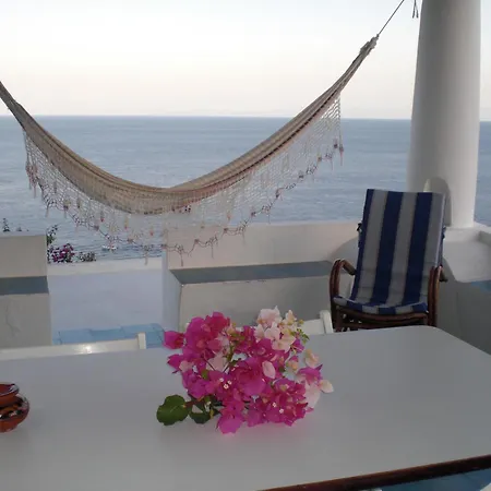 Casa Dei Cento Scalini Panarea